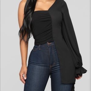 She Did That Top - Black